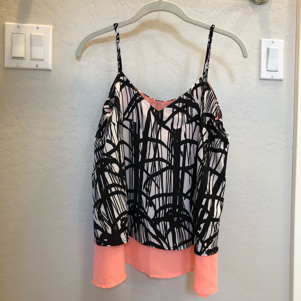 Layered tank top w/ adjustable straps